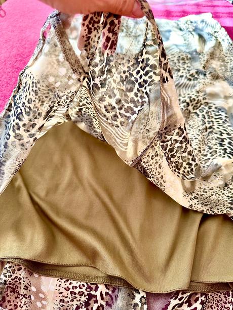 Luxusná padavá sukňa andrea martini, s