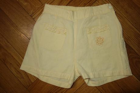 Kraťasy kiabi s kvetom, 110