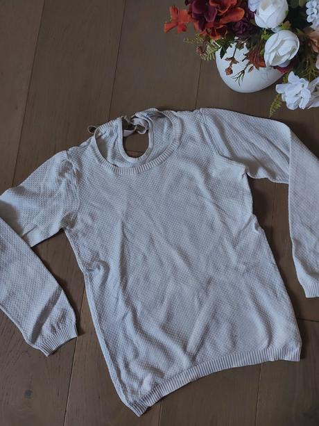 Biely svetrík s viazanim- house, house,xs