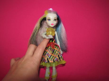 Monster high bábika frankie, 