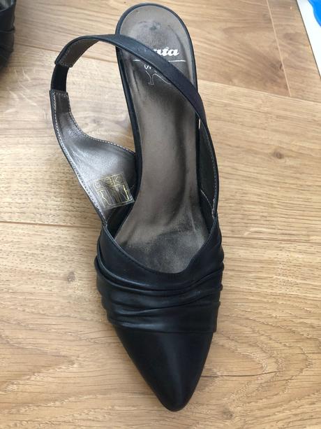 Kozene sandalky, baťa,37