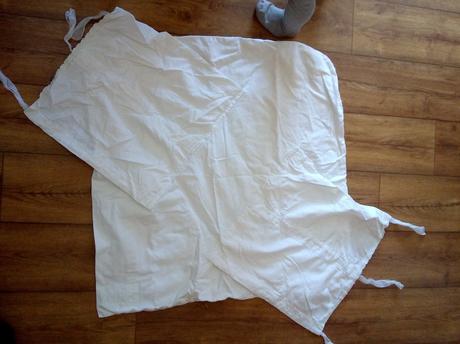 Krasna kvetinkove zavinovacka, perinka top stav,