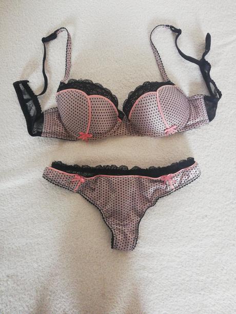 Sexy podprsenka, 75a