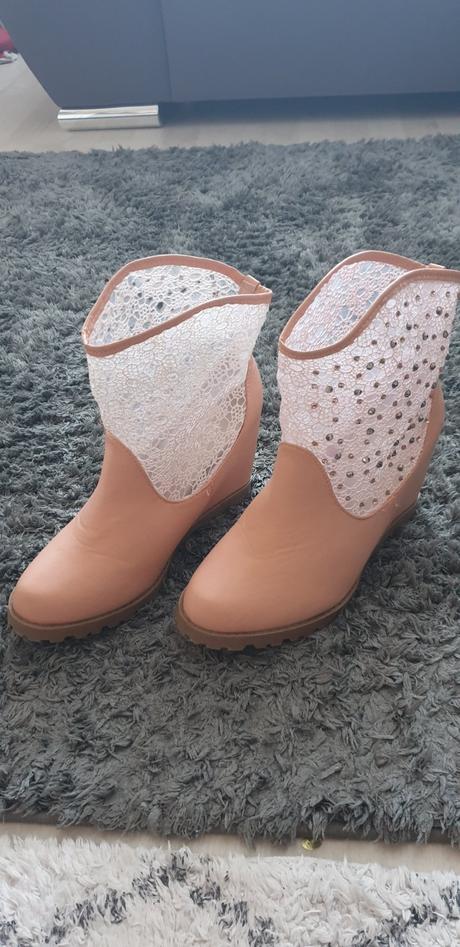 Prechodné čižmy č.39, 39