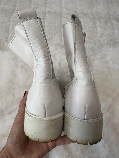 Biele mäkučké kožené workery zn. zara, zara,39