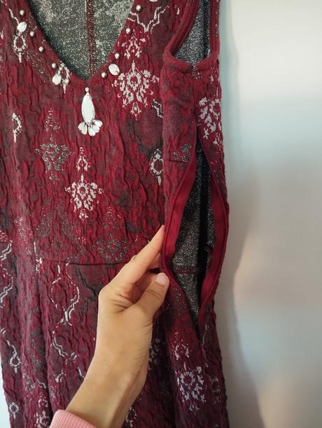 Krátke teplejšie šaty bordové 36 38, s