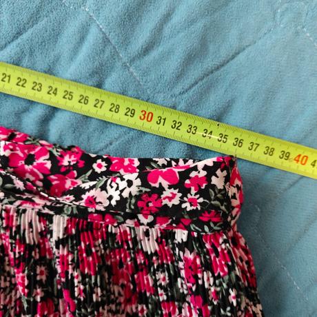 Tociva elastická kvetinova sukna, l