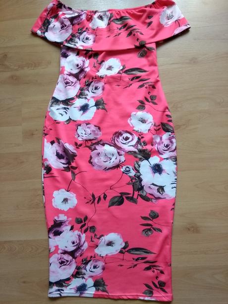 Nádherné letné šaty, m