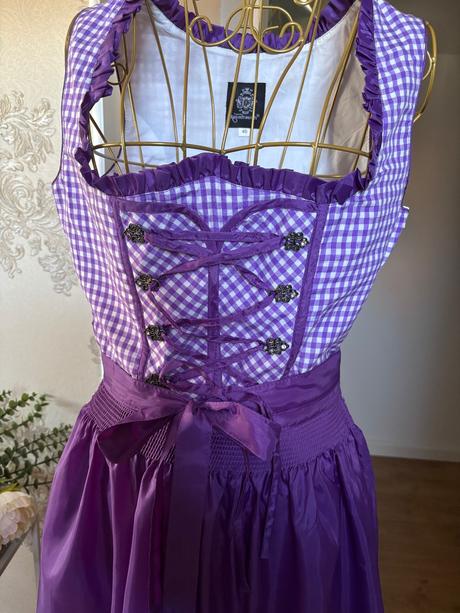 Kvalitný kroj, ad style,40