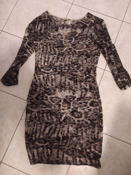 Šaty s leopardím vzorom krátke, s