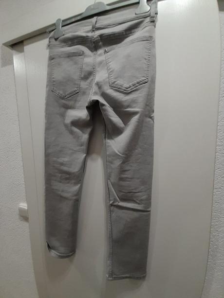 Elastické šedé rifle slim fit 158, h&m,158