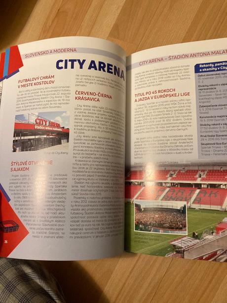 Kniha futbalové areny, 