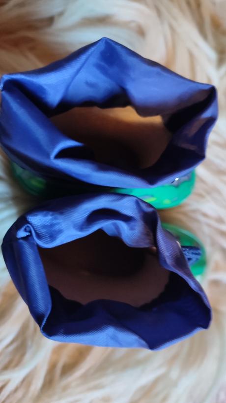 Gumené čižmičky, 19