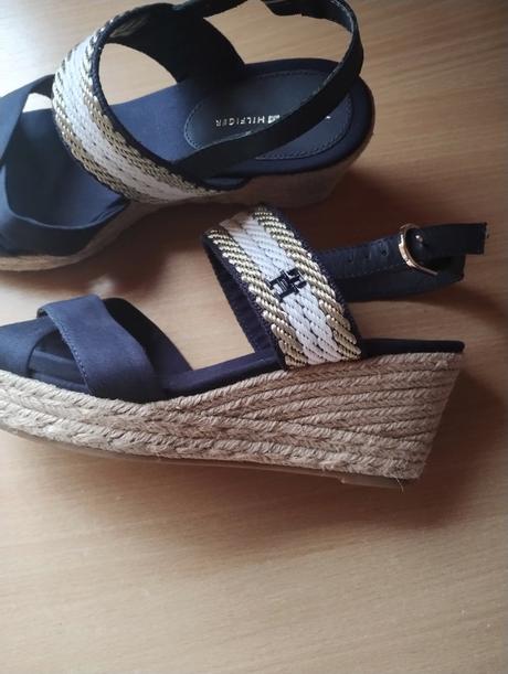 Elegantné sandálky č.38 od tommy hilfiger, tommy hilfiger,38