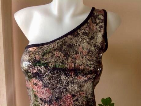 Flitrované saty, 38