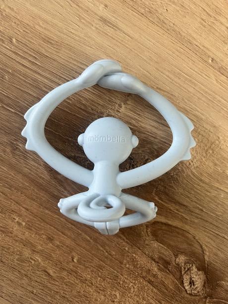 Hračky, hračky zvukové, hrkálky, kusatka,