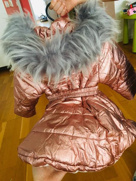 Volanikovy zimny kabatik, 98