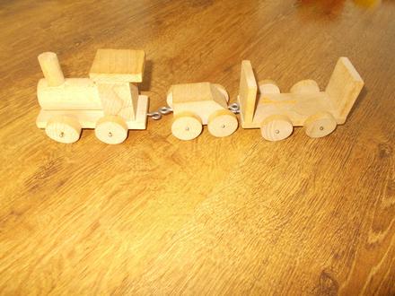 Drevený vláčik, 