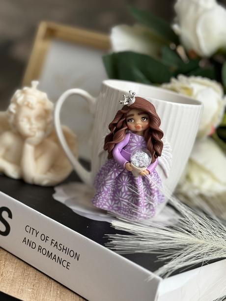 Hrncek modelovany fimom,