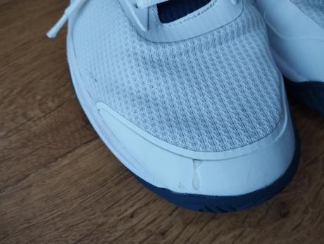 Tenisky v. 45,5, lotto,45