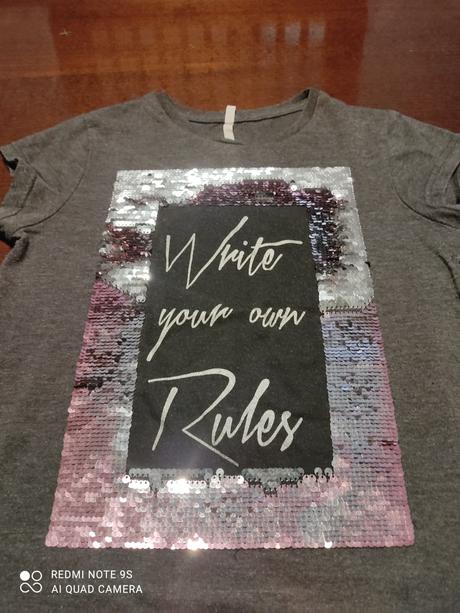 Dievcenske tricko, 140