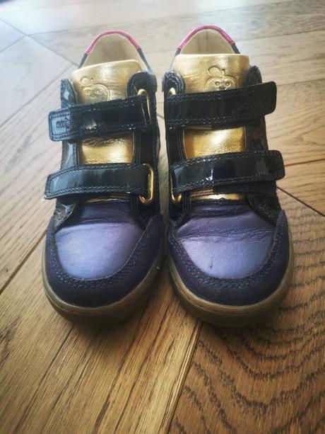 Kozene topanocky zn. shoo pom, 26