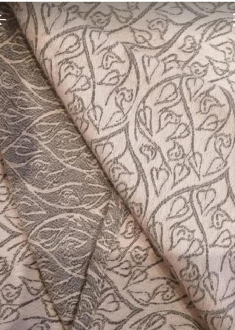 Šatka loktu she, loktu she