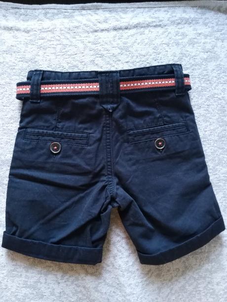 Šortky, c&a,92