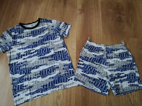 Pyzamko s6341, c&a,140