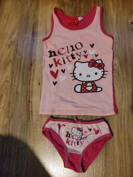 Tielko s gatkami, hello kitty,98