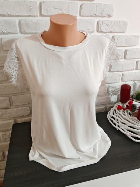 Biele tričko s čipkou, elastické super m,l, l