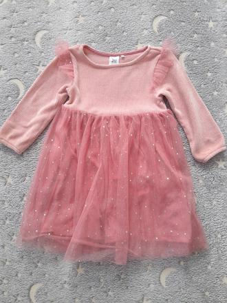 Ružové slávnostné šaty, 98