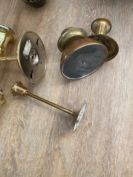 Mix rôznych starších retro vecí,