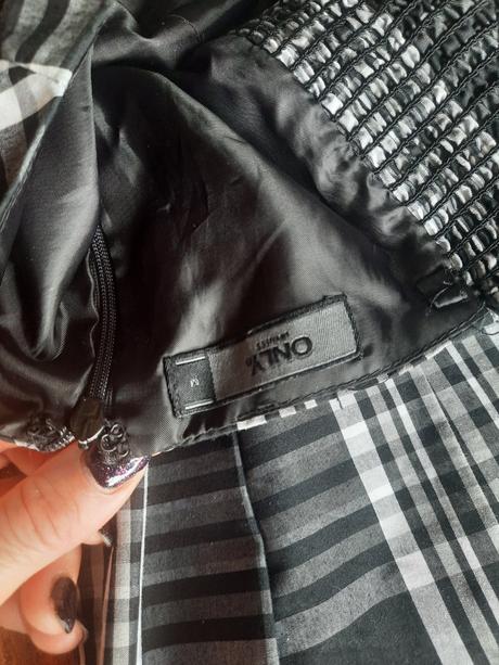 Kockované letné šary bez ramienok, only,m