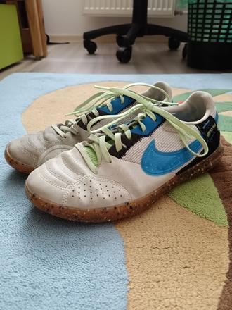 Halovky, nike,38
