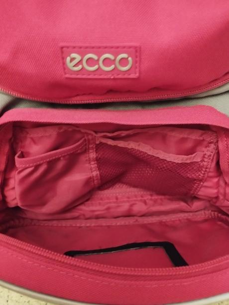 Ponúkam na predaj školskú tašku ecco, 