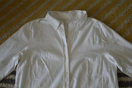 Biela košeľa, 48