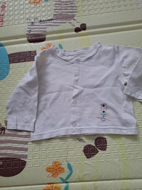 Košieľka, rozm. 68cm darujem, 68