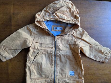 Bundicka, reserved,86