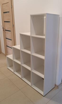 Policový regál / knižnica, 