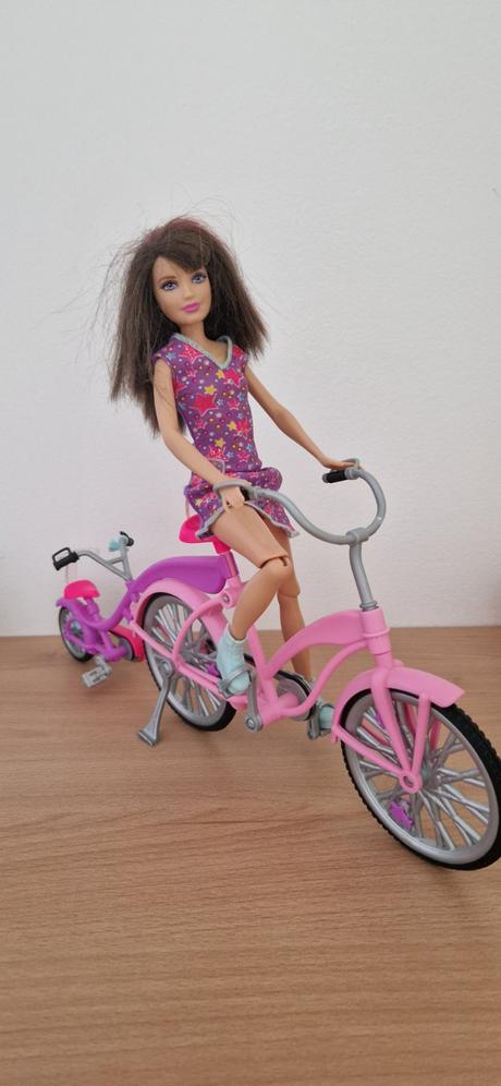 Barbi na bicykli, 