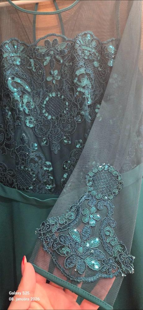 Smaragdové šaty, xl