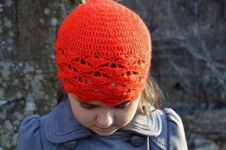 Háčkovaná čiapočka s kvetom, 50 - 158