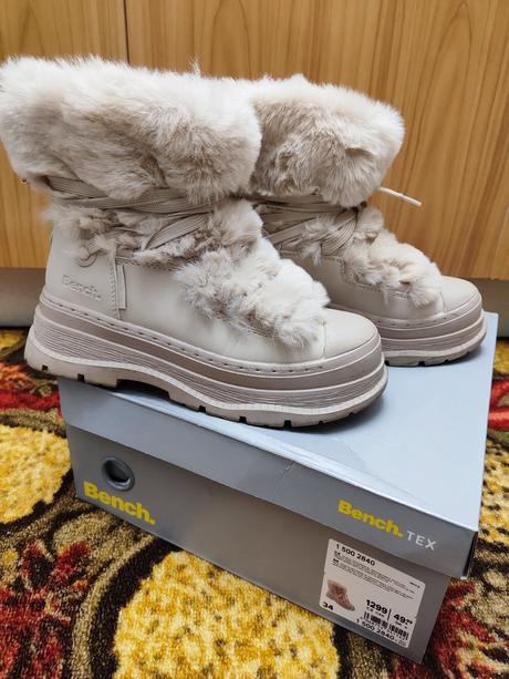 Čižmy 34. vd je 22cm, 34