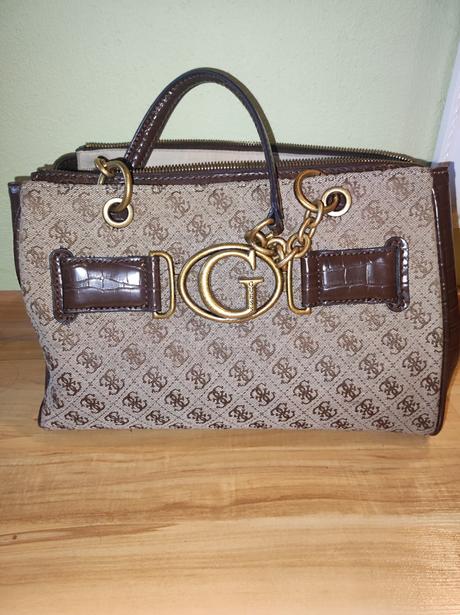 Guess nádherná kabelka, guess