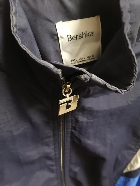 Jarny kabatik,sveter, bershka,m