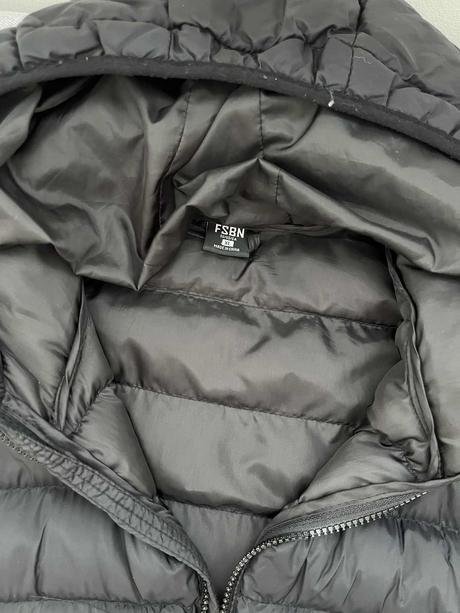 Pánska prešívaná čierna bunda, fishbone,xl