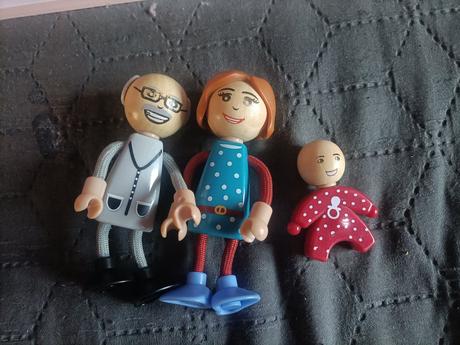 Domček pre bábiky drevený s príslušenstvom,