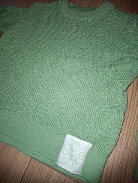 Svetrík, sinsay,104