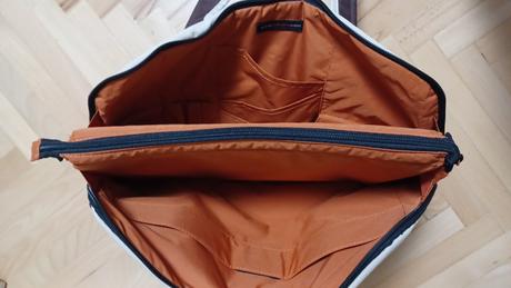 Dámska taška na notebook, lowepro